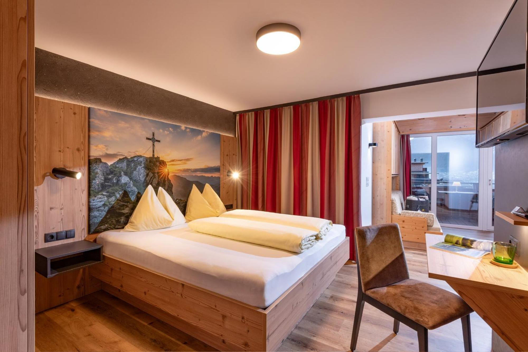 Das Sonnleiten Ski- Und Motorradhotel Bruck Im Zillertal Bruck am Ziller Esterno foto