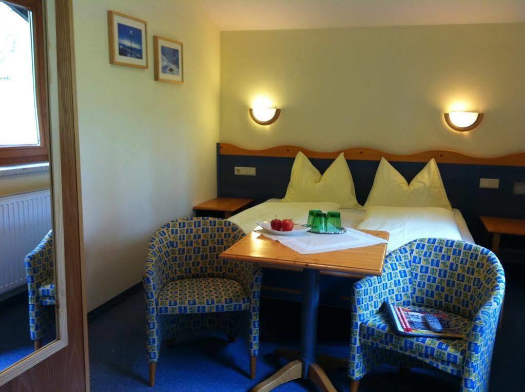 Das Sonnleiten Ski- Und Motorradhotel Bruck Im Zillertal Bruck am Ziller Esterno foto